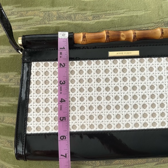 Anne Klein Earthly Delights Black Patent Bamboo Caning Shoulder Bag Clutch - Picture 10 of 11